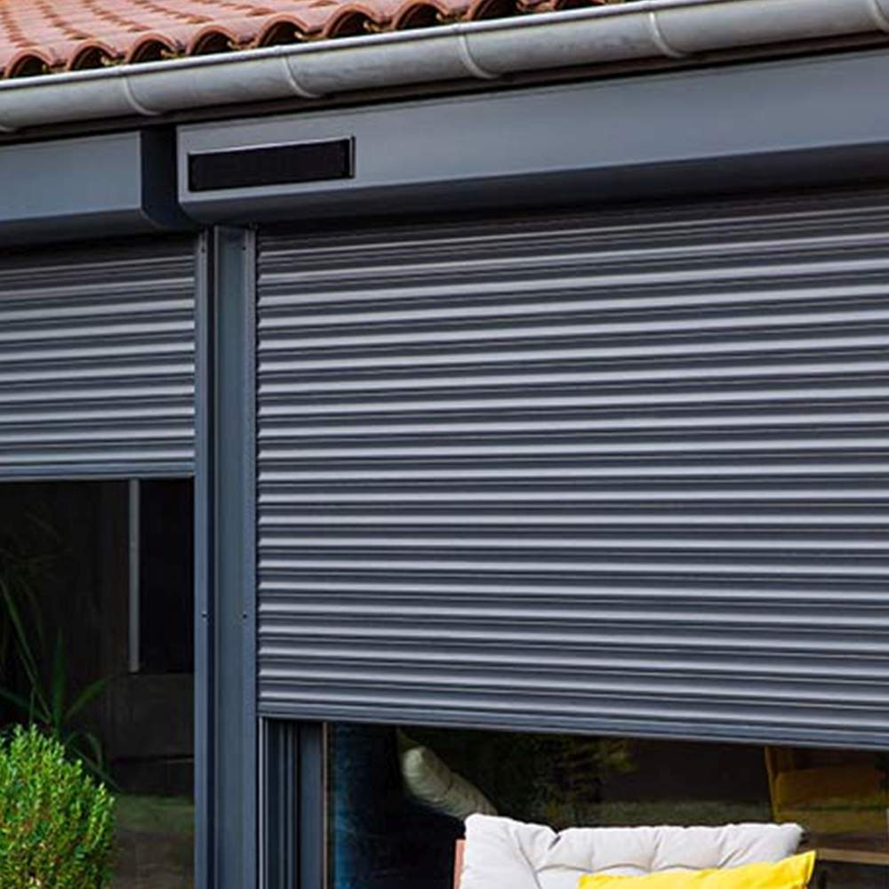 Napelemes redőny - Luxus és kényelem falbontás nélkül